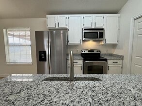 102 Wendler Ln in Troy, TX - Building Photo - Building Photo