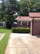 2512 La Vonne Cir in Bossier City, LA - Building Photo - Building Photo