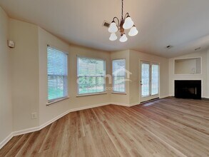 770 Peachtree Meadows Cir in Kernersville, NC - Building Photo - Building Photo