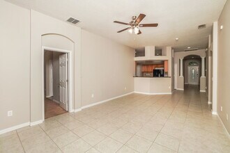 15950 Leatherleaf Ln in Land O Lakes, FL - Building Photo - Building Photo