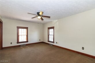 559 Wadsworth Rd in Medina, OH - Building Photo - Building Photo
