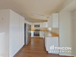 3120 Post Oak Dr in Colorado Springs, CO - Building Photo - Building Photo
