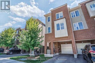 34 Heron Park Pl in Toronto, ON - Building Photo - Building Photo