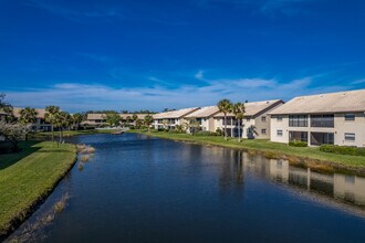 Mission Lakes in Venice, FL - Building Photo - Building Photo