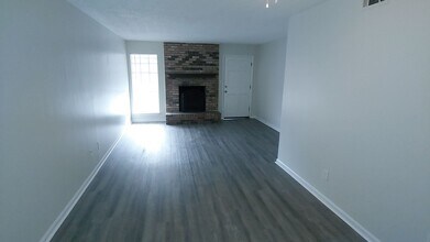 404 8th Ave NE in Tuscaloosa, AL - Building Photo - Building Photo