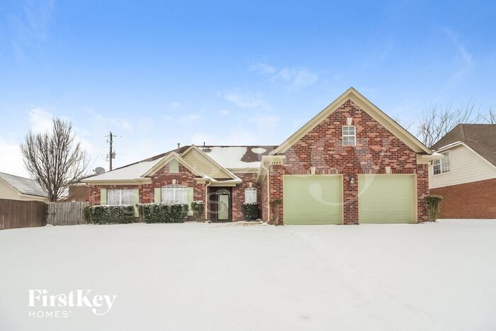 4889 Harvest Park Dr in Memphis, TN - Building Photo