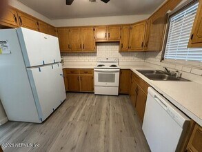 134 Queen St in Palatka, FL - Building Photo - Building Photo
