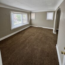 16728 Woodingham Dr in Detroit, MI - Building Photo - Building Photo