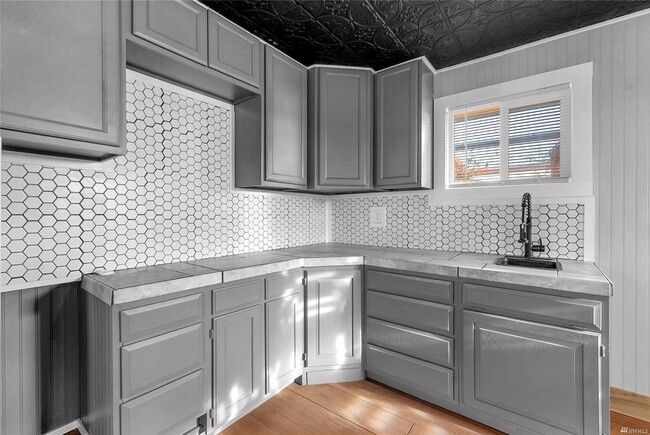 property at 10221 16th Ave E