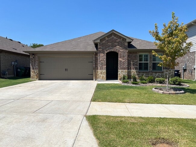 property at 5313 Davenport Ln