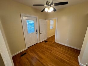 2 Otis St, Unit 1 in Somerville, MA - Building Photo - Building Photo