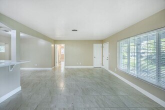 1436 Tangerine Ct in Winter Park, FL - Foto de edificio - Building Photo
