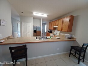 402 Breckenridge Cir SE in Palm Bay, FL - Building Photo - Building Photo