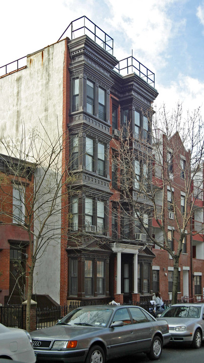716 Sackett St in Brooklyn, NY - Foto de edificio