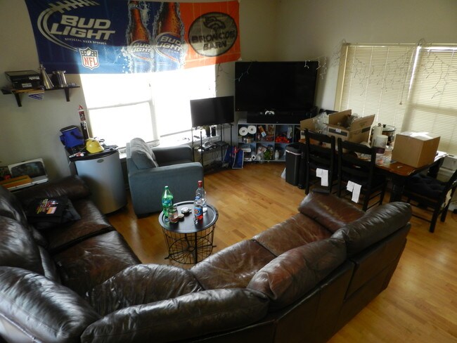 2389 S High St-Unit -1 in Denver, CO - Building Photo - Building Photo