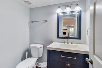 931 S Rolfe St, Unit 1 in Arlington, VA - Building Photo - Building Photo
