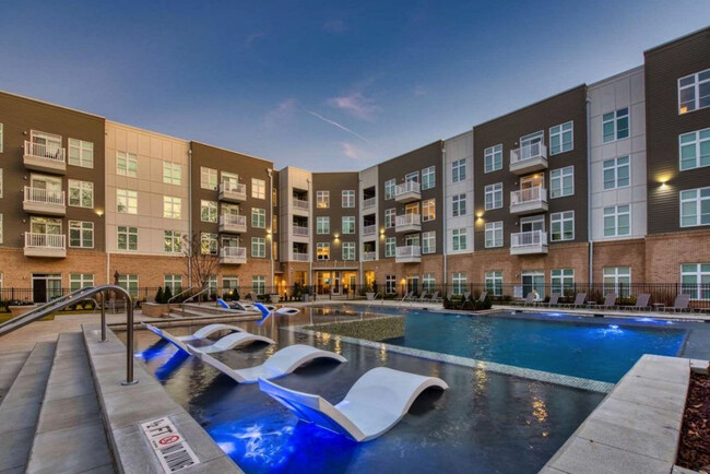 Lofts at Houston Central in Warner Robins, GA - Foto de edificio - Building Photo