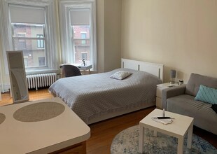 307 Beacon St, Unit 4 in Boston, MA - Building Photo - Building Photo
