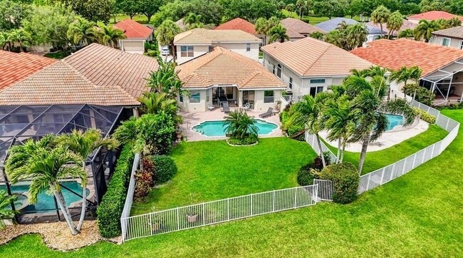 7879 Monarch Ct in Delray Beach, FL - Foto de edificio - Building Photo