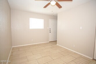 1025 8TH Ave in El Paso, TX - Building Photo - Building Photo