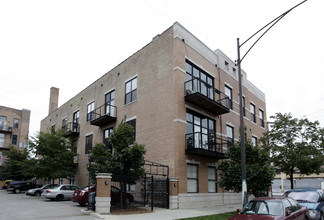 213 N Racine Ave in Chicago, IL - Building Photo - Building Photo