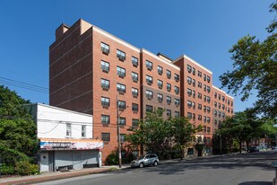 3677-3681 White Plains Rd in Bronx, NY - Building Photo