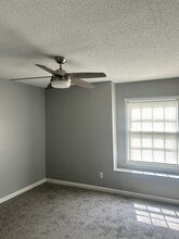 2008 Argosy Dr in Memphis, TN - Foto de edificio - Building Photo