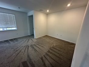 1652 Matmor Rd in Woodland, CA - Building Photo - Building Photo