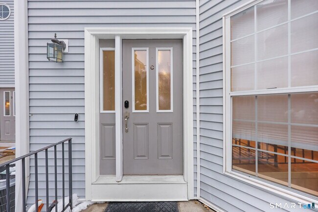 132 Hope St in Stamford, CT - Building Photo - Building Photo