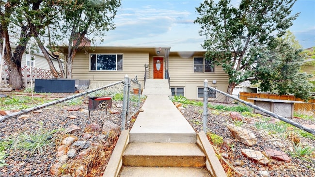 415 Alpine Ave.