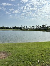 29147 Bay Hollow Dr, Unit 3279 in Zephyrhills, FL - Foto de edificio - Building Photo