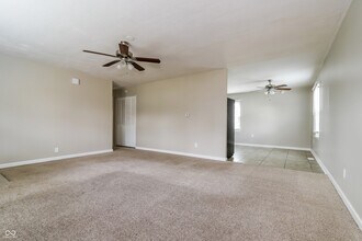 5337 W 36th St in Indianapolis, IN - Building Photo - Building Photo