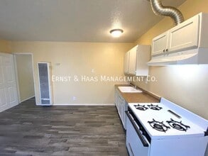 13812 S Avalon Blvd in Los Angeles, CA - Building Photo - Building Photo
