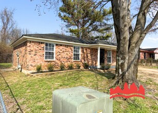 2538 Lisa Ave in Memphis, TN - Building Photo - Building Photo