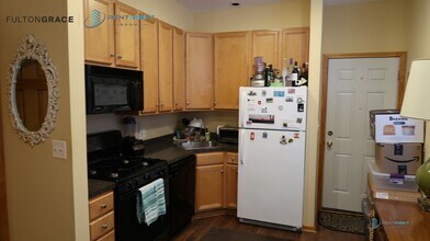 1443 N Bosworth Ave in Chicago, IL - Building Photo - Building Photo