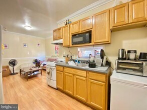 1849 N 17th St in Philadelphia, PA - Building Photo - Building Photo