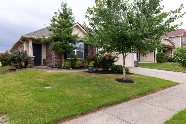 property at 644 Pemberton Dr