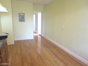 295 Windsor St-Unit -Apt 5 in Cambridge, MA - Building Photo - Building Photo