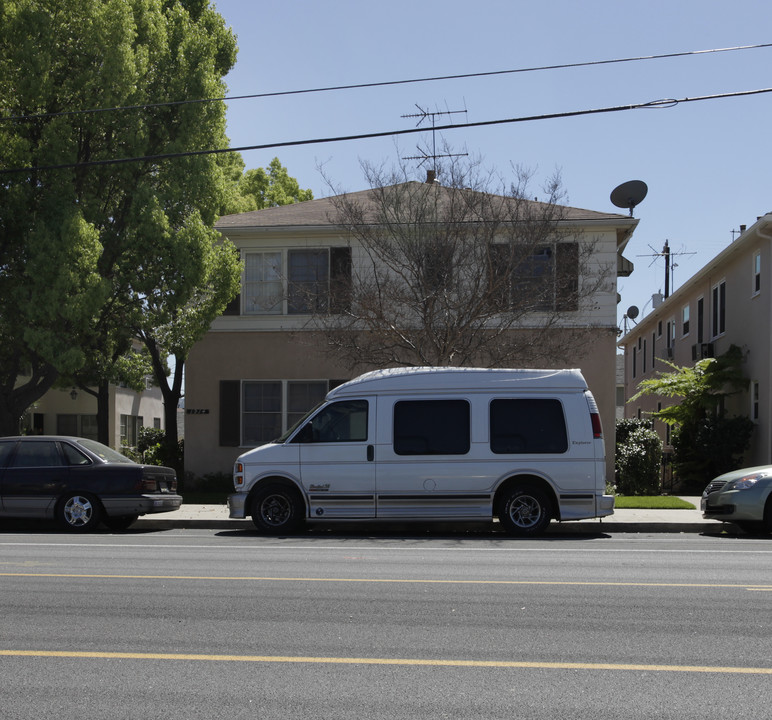 1914 W Verdugo Ave in Burbank, CA - Building Photo