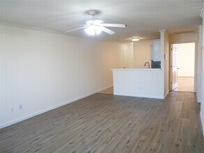 11802 Greenshire Dr in Houston, TX - Building Photo - Building Photo