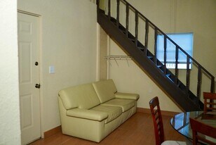 2962 D Rd in Loxahatchee Groves, FL - Building Photo