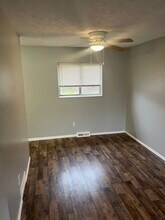 536 Hyatt Ave in Campbell, OH - Building Photo - Building Photo