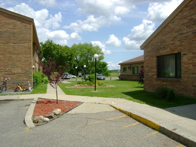 Winsted Park Apartments in Winsted, MN - Building Photo