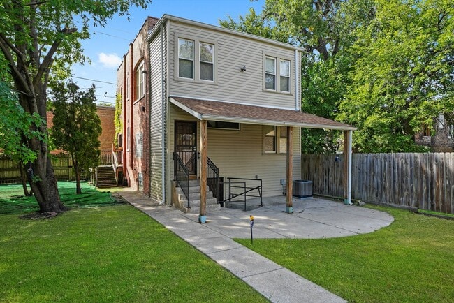 6540 S Vernon Ave in Chicago, IL - Building Photo - Building Photo