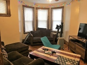 3 Parker Hill Ave, Unit 3 in Boston, MA - Building Photo - Building Photo