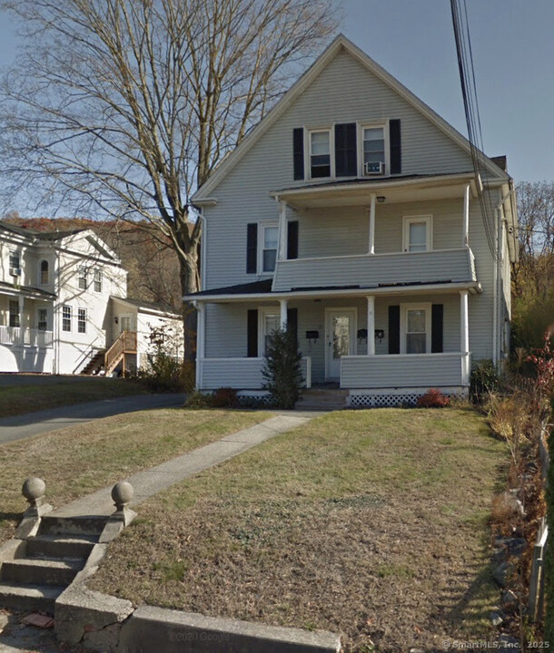 21 Elm St in Ansonia, CT - Building Photo