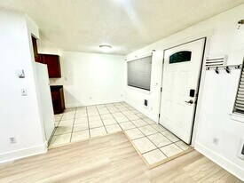 11416 19th Avenue Ct S, Unit 11416 in Parkland, WA - Building Photo