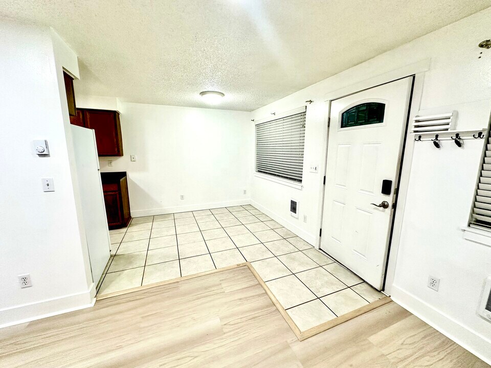 11416 19th Avenue Ct S, Unit 11416 in Parkland, WA - Building Photo