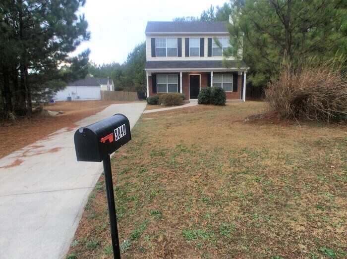 3840 Cypress Pointe Dr in Union City, GA - Foto de edificio