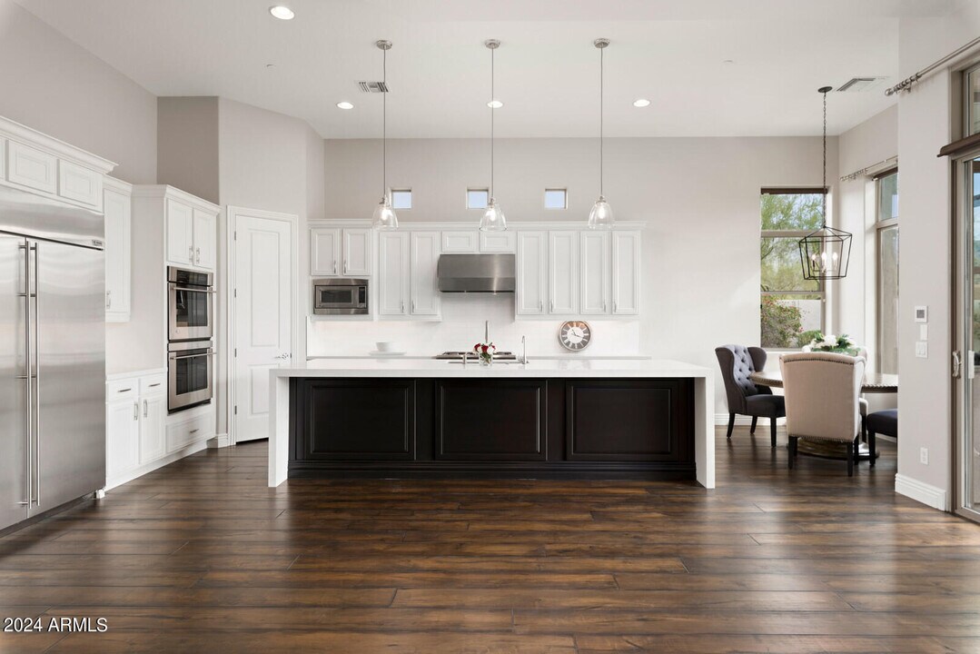 9901 E Edgestone Dr in Scottsdale, AZ - Building Photo